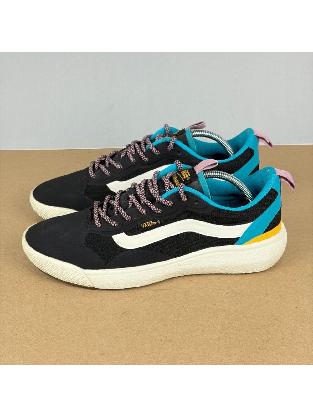Vans Ultrarange Exo Pop Color Athletic Shoes Womens 9 Black Blue Pink Low Top